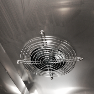 fan rotates