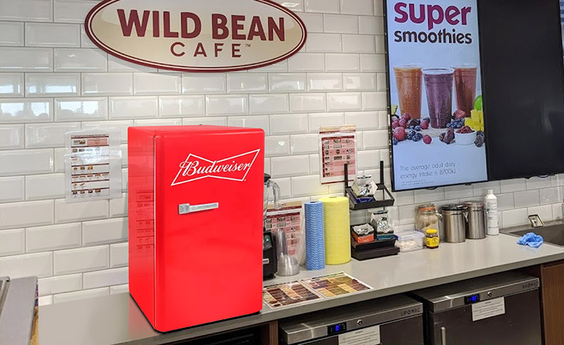 Geladeiras (refrigeradores) e freezers personalizados e de marca