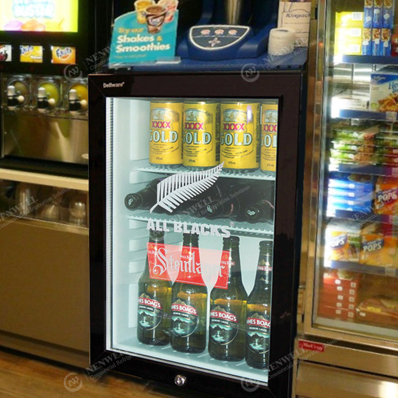 විනිවිද පෙනෙන Mini tabletop Glass Door Beverage and Beer Display Cooler