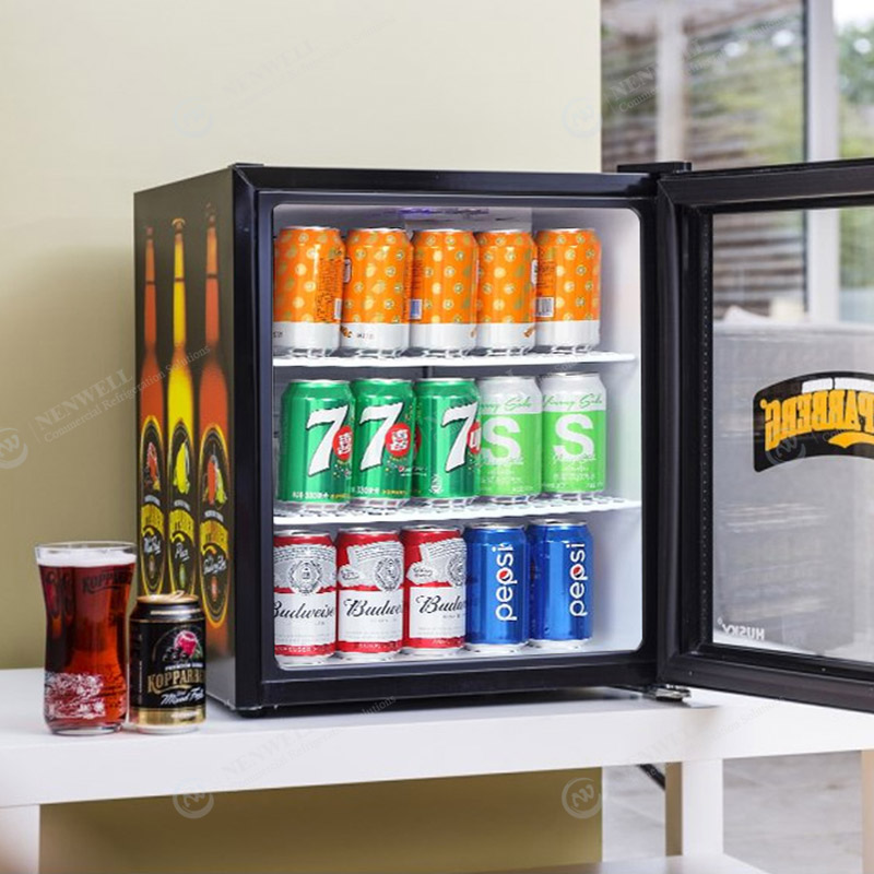 NW-SC52 Best Mini Bar Beverage And Food Glass Door Countertop Display Chiller And Fridge