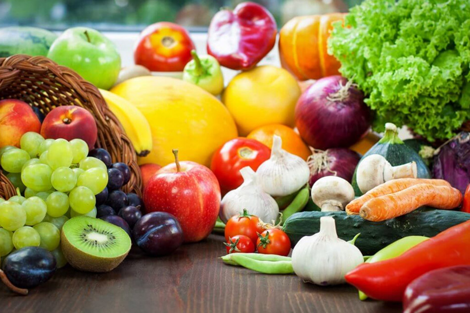 U modu propiu di almacenà verdura è frutta fresca in u frigorifero